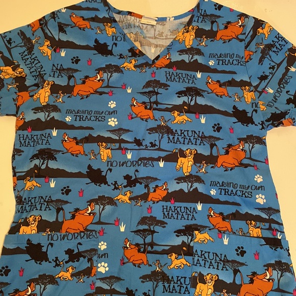 Sold!!!! Poshmark won’t let me delete 🤷🏻‍♀️ - Picture 4 of 9